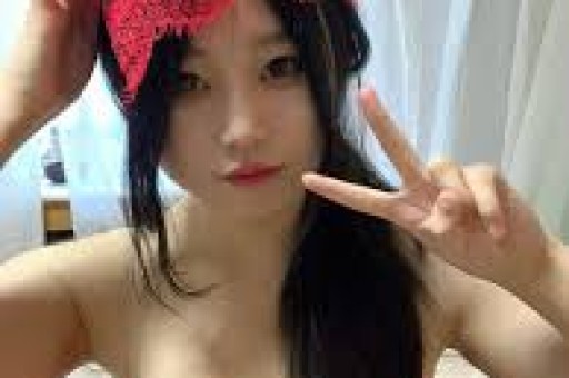 10岁山里娃灵魂连问美国网红破防落荒而逃大凉山连换三国籍 10岁山里娃灵魂连问美国网红破防落荒而逃大凉山连换三国籍